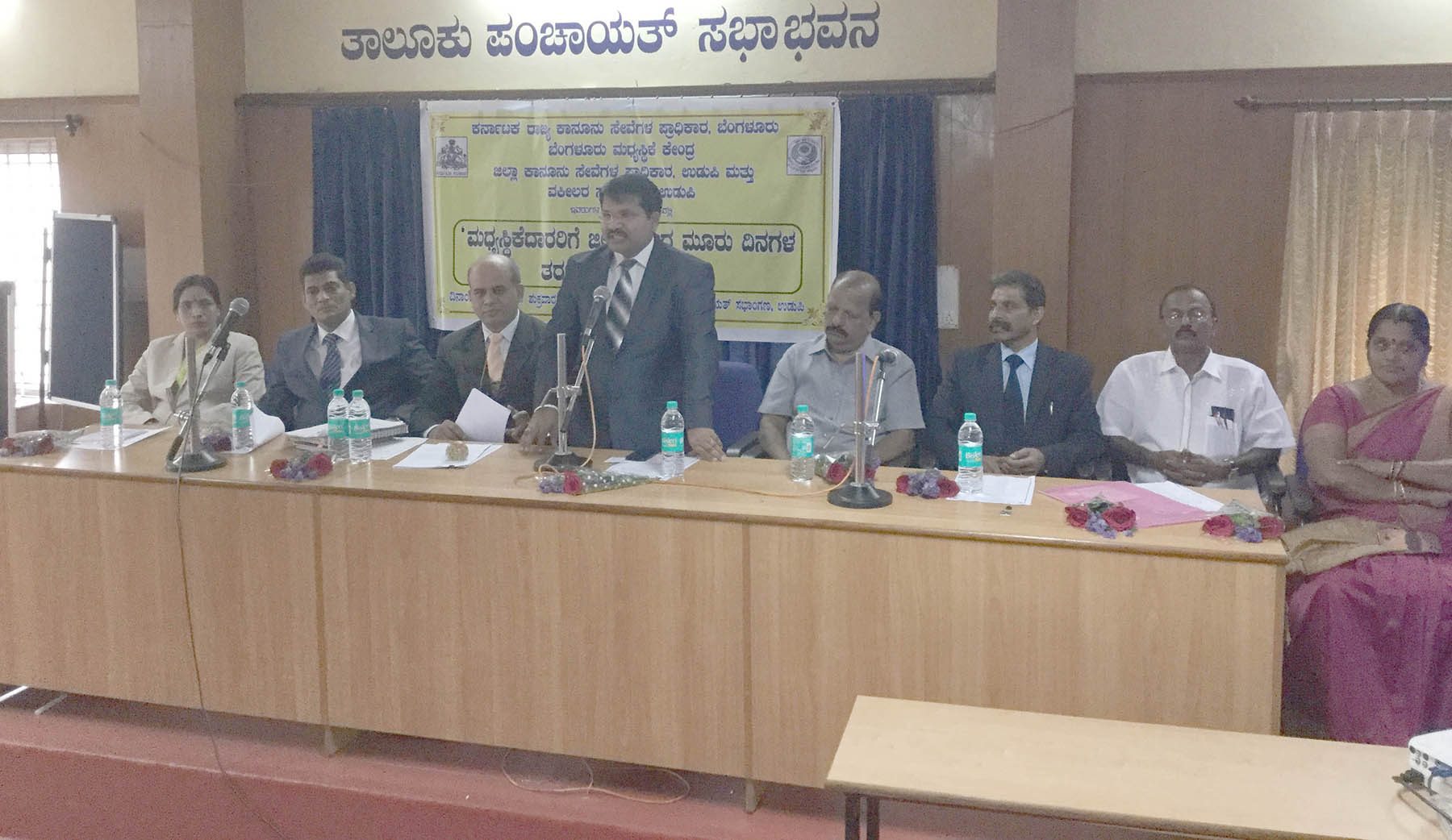 ‘ಮಧ್ಯಸ್ಥಿಕೆಯಿಂದ ಪ್ರಕರಣಗಳ ಶೀಘ್ರ ಇತ್ಯರ್ಥ ಸಾಧ್ಯ’ ಜಿಲ್ಲಾ ನ್ಯಾಯಾಧೀಶ ವೆಂಕಟೇಶ್ ನಾಯ್ಕಾ